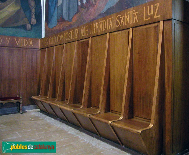 Tortosa - Sant Jaume de Remolins - Bancs del Presbiteri (Joan Montcada) (Foto: Marta Montcada, 2003) Tortosa - Sant Jaume de Remolins - Bancs del Presbiteri (Joan Montcada)