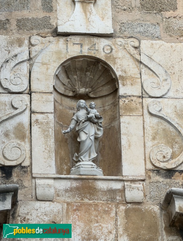 Calonge - Església de Sant Martí, des de la carretera de Romanyà