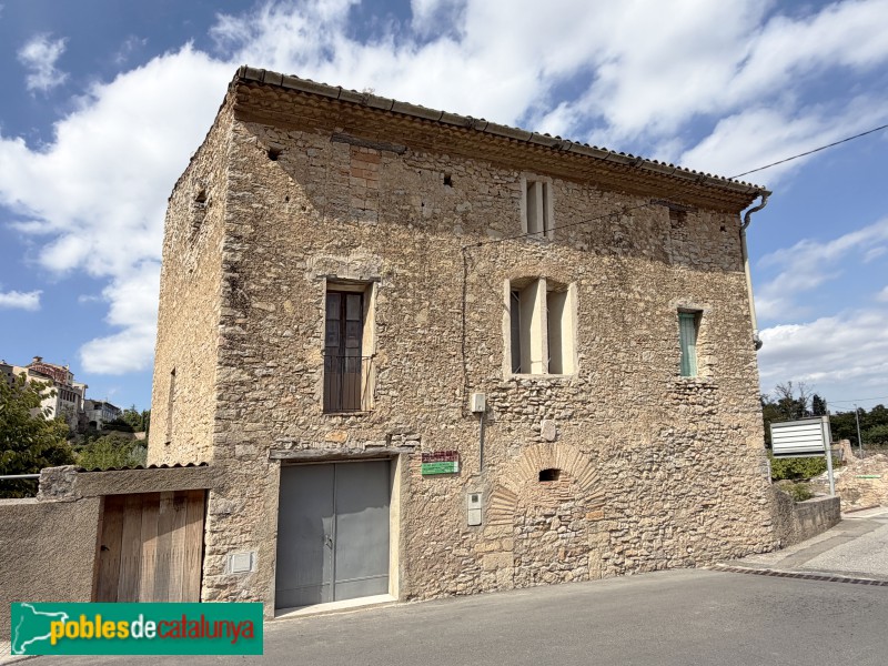 Tivissa - Casa de la Pujada de l'Empedrat
