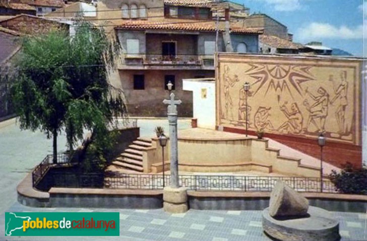 Tivissa - Plaça de Baranova. Postal dels anys 60 Tivissa - Plaça de Baranova. Postal dels anys 60