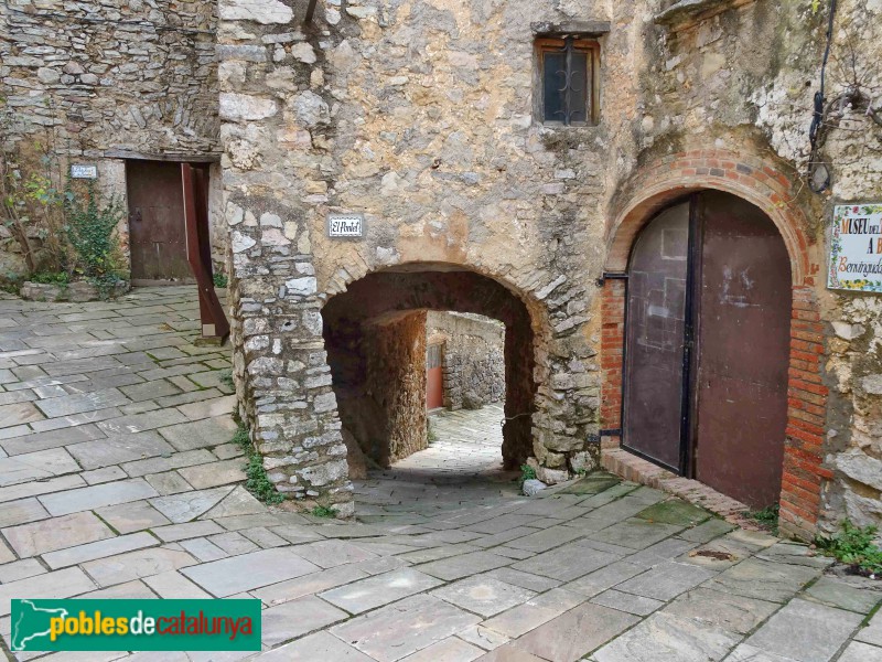 Tivissa - Llaberia. El Pontet