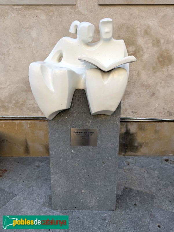 Calonge - Escultura <i>Estimem els llibres</i>