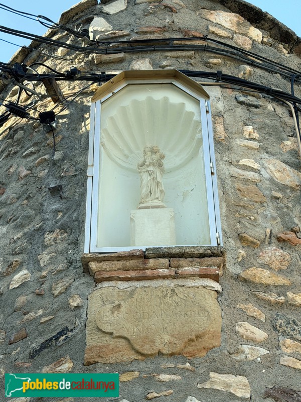 Garcia - Capelleta i escut de Ca Vernet