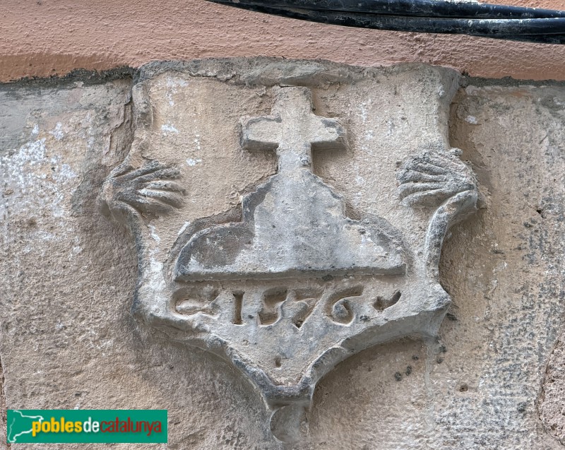 La Torre de l'Espanyol - Nucli antic. Escut de 1576 (Foto: Albert Esteves, 2026) La Torre de l'Espanyol - Nucli antic. Escut de 1576