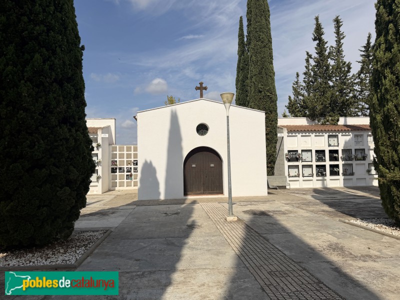 Ascó - Cementiri. Capella (Foto: Albert Esteves, 2026) Ascó - Cementiri. Capella