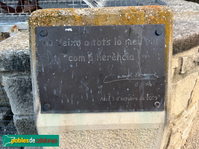 Ascó - Monument a la sínia