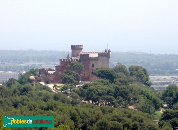 Castelldefels - Castell (Foto: Albert Esteves, 2006) Castelldefels - Castell