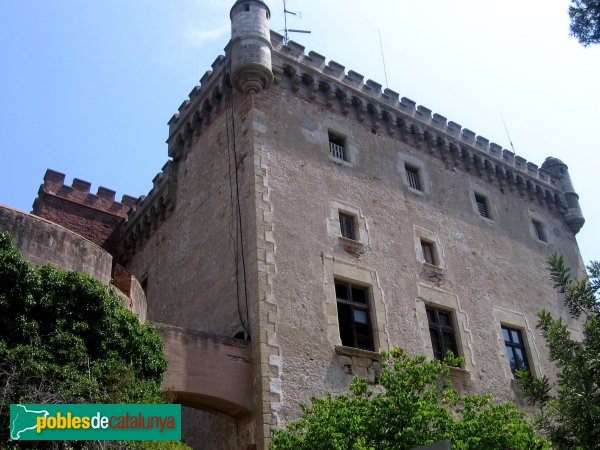 Castelldefels - Castell (Foto: Albert Esteves, 2006) Castelldefels - Castell
