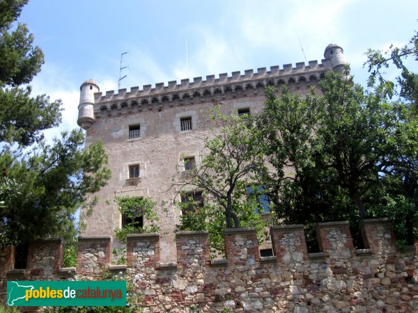 Castelldefels - Castell (Foto: Albert Esteves, 2006) Castelldefels - Castell