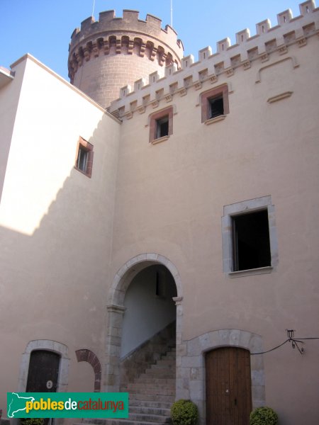 Castelldefels - Castell (Foto: Albert Esteves, 2006) Castelldefels - Castell