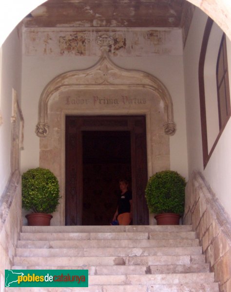 Castelldefels - Castell (Foto: Albert Esteves, 2006) Castelldefels - Castell