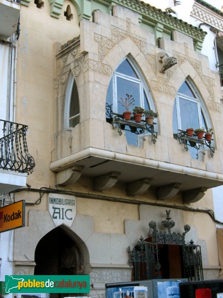 Cadaqués - Casa Passeig (Foto: Albert Esteves, 2006) Cadaqués - Casa Passeig