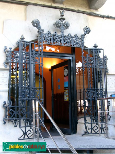 Cadaqués - Casa Passeig (Foto: Albert Esteves, 2006) Cadaqués - Casa Passeig