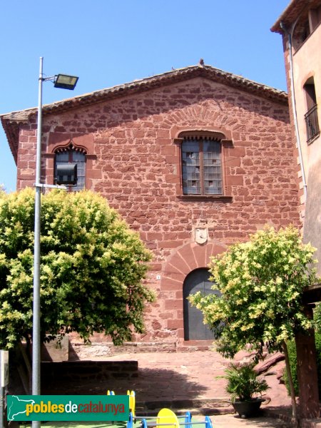 Corbera de Llobregat - Casal de Santa Magdalena o dels Barons (el Castell) (Foto: Albert Esteves, 2006) Corbera de Llobregat - Casal de Santa Magdalena o dels Barons (el Castell)
