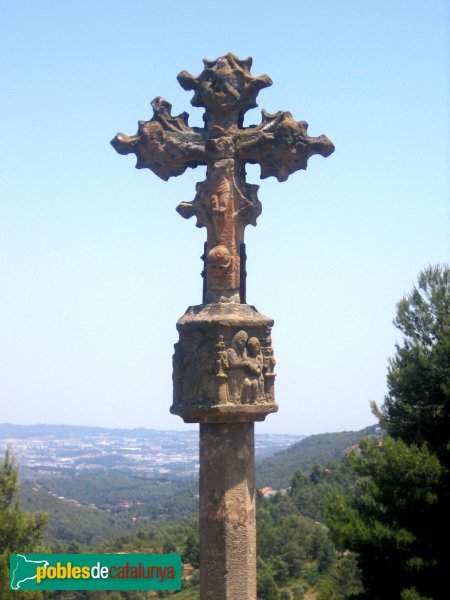 Corbera de Llobregat - Creu Nova (Foto: Albert Esteves, 2006) Corbera de Llobregat - Creu Nova