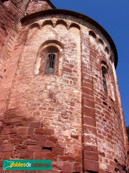 Cervelló - Església de Santa Maria (Foto: Albert Esteves, 2006) Cervelló - Església de Santa Maria
