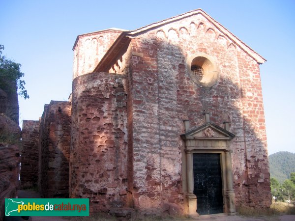 Cervelló - Església de Santa Maria (Foto: Albert Esteves, 2006) Cervelló - Església de Santa Maria