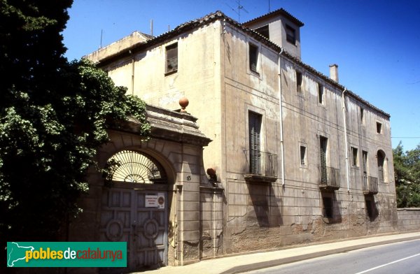 Sant Joan Despí - Can Trias de Bes (Foto: Josep Maria Ardèvol, 1999) Sant Joan Despí - Can Trias de Bes