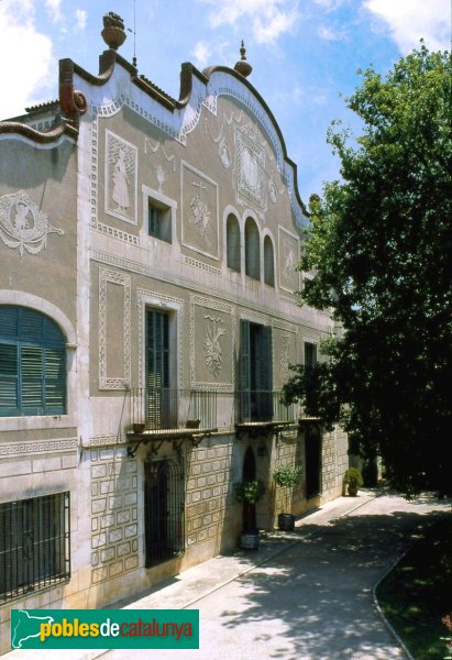 Sant Joan Despí - Can Po Cardona (Foto: Josep Maria Ardèvol, 1999) Sant Joan Despí - Can Po Cardona