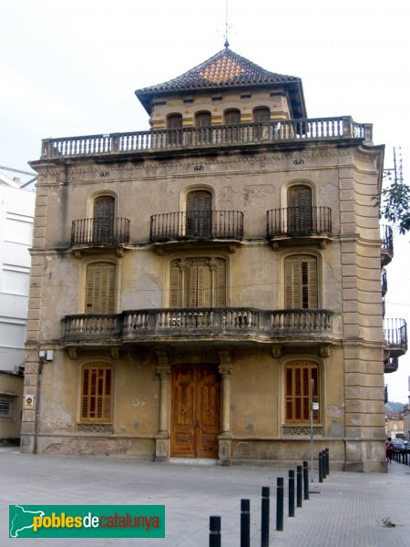 Olesa de Montserrat - Cal Vador Bruixa