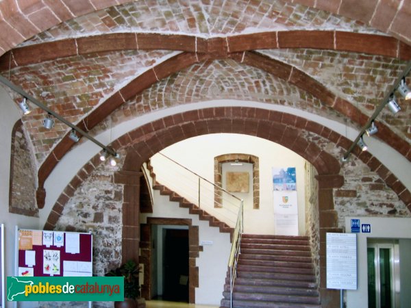 Pallejà - Castell, voltes (Foto: Albert Esteves, 2006) Pallejà - Castell, voltes