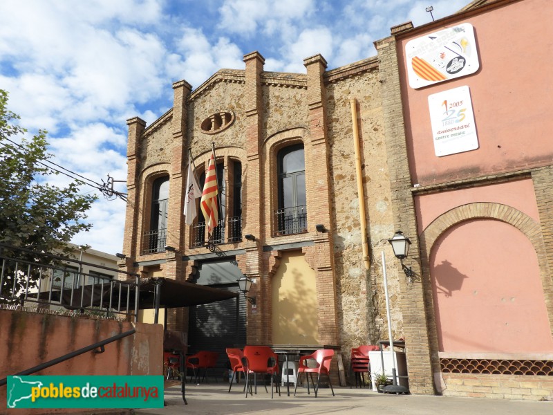 Sant Vicenç dels Horts - Centre Catòlic (Foto: Valentí Pons, 2020) Sant Vicenç dels Horts - Centre Catòlic