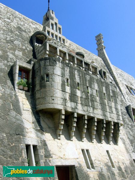 Sitges - Celler Güell (Foto: Albert Esteves, 2006) Sitges - Celler Güell