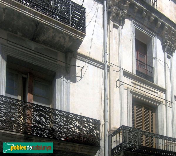 Vilanova i la Geltrú - Casa dels Marquesos Samà (Foto: Albert Esteves, 2006) Vilanova i la Geltrú - Casa dels Marquesos Samà