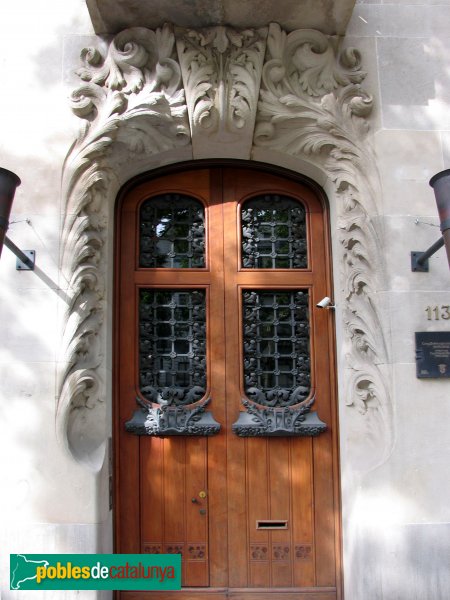 Barcelona - Casa Bonaventura Ferrer (Passeig de Gràcia, 113) (Foto: Valentí Pons, 2008) Barcelona - Casa Bonaventura Ferrer (Passeig de Gràcia, 113)