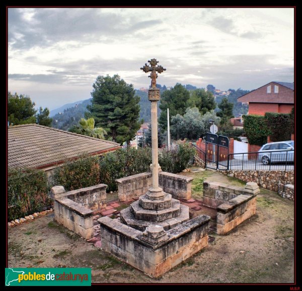 Corbera de Llobregat - Creu Nova (Foto: M.M. Berenguer, 2009) Corbera de Llobregat - Creu Nova